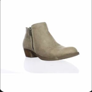 Carlos Santana Women’s Brie Doe Ankle Boots-